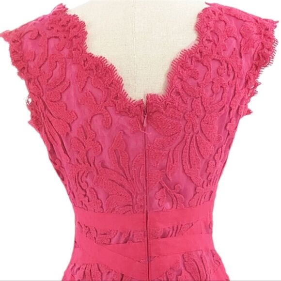 Tadashi Shoji fuschia lace dress size 6 - Picture 4 of 15